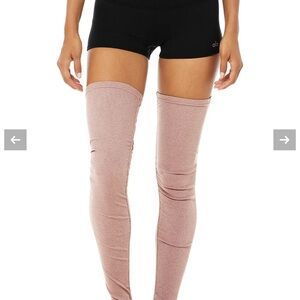 Alo Yoga Goddess Leg Warmers in Smoky Quartz Heather